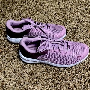 Under Armour Women's Charged Pursuit running shoes